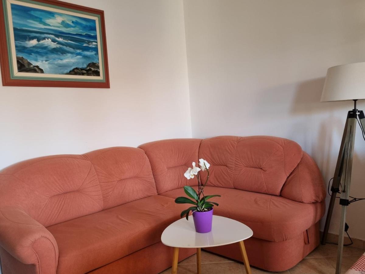 N&G Apartments Ровинь Экстерьер фото